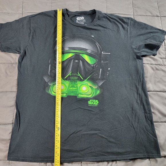 Star Wars Rogue One Mens 2XL Black Green Death Trooper Helmet Graphic T Shirt - Picture 7 of 8